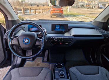 BMW I3