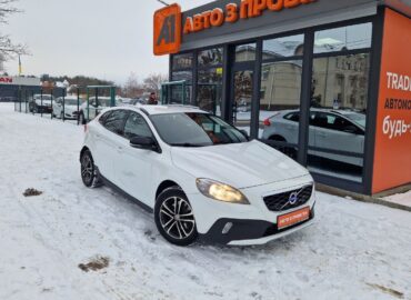 Volvo V40CC