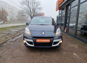 Renault Megane Scenic