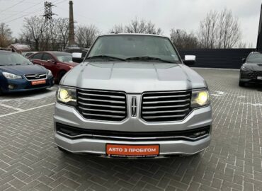 Lincoln Navigator