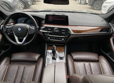 BMW 530XI