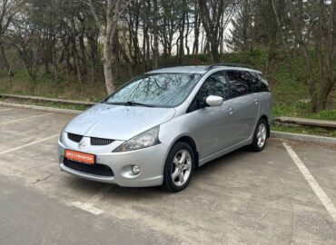 Mitsubishi Grandis