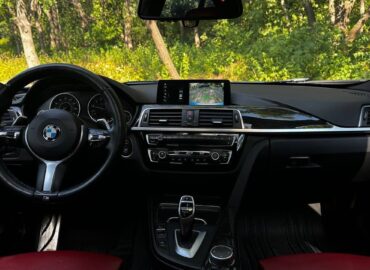 BMW 328i