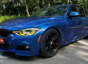 BMW 328i