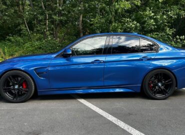 BMW 328i