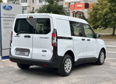 Ford Transit Courier